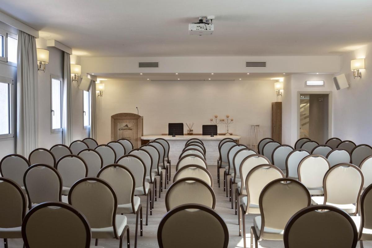 Grand Hotel Cannigione - Housity