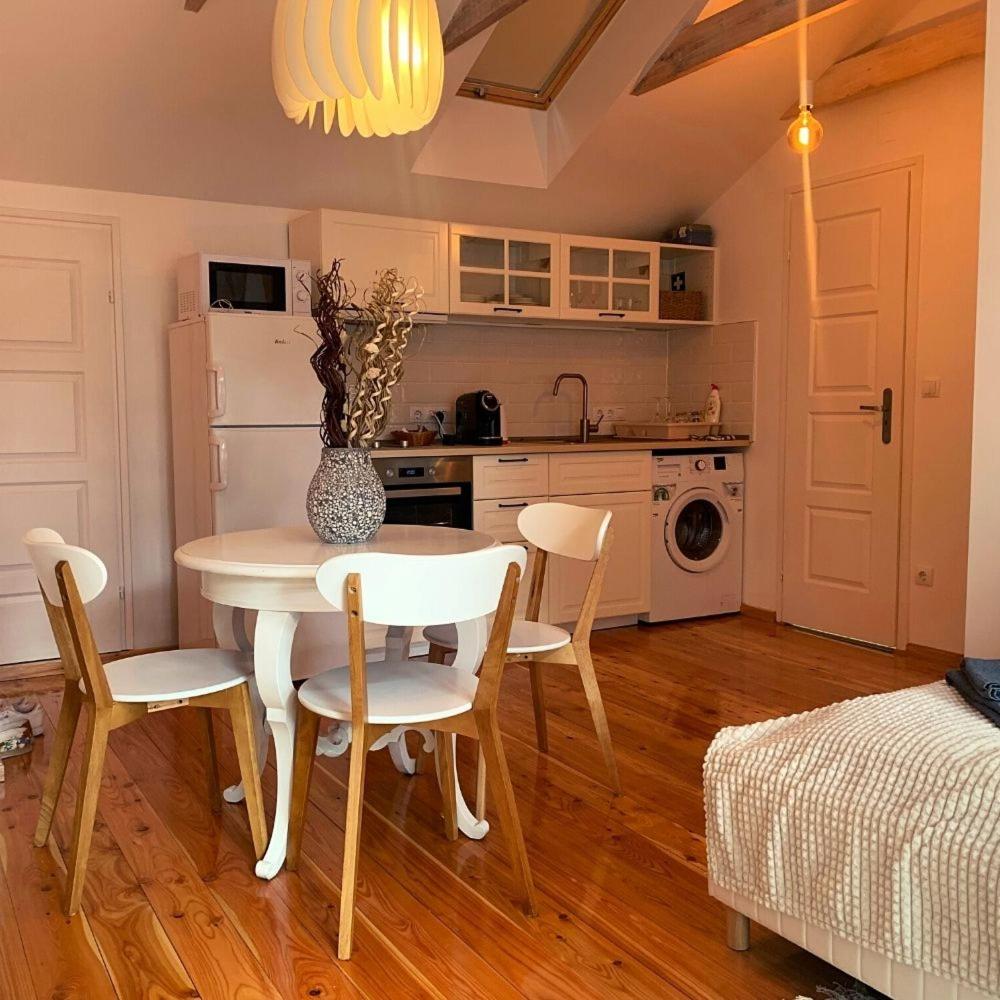 Suitetrails - Válibor Vinotéka Apartman