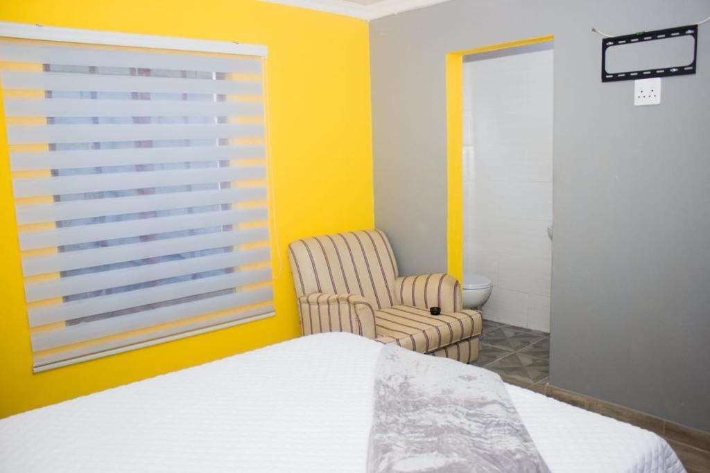 Rukza's Guest House - Housity