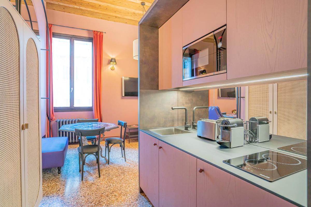 Corte Rubbi 5 Deluxe Studio-Apartment - Housity