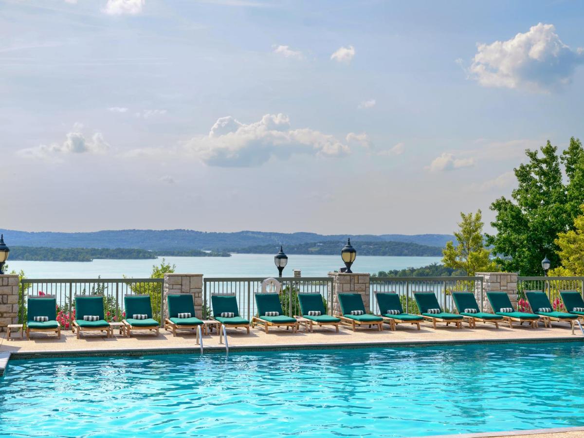 Chateau on the Lake Resort Spa and Convention Center - Housity