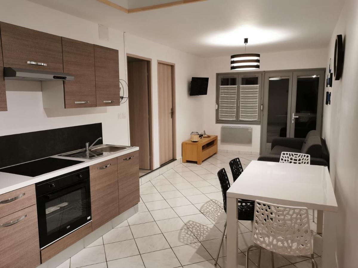 Au Petit Bonheur Malouin - Housity