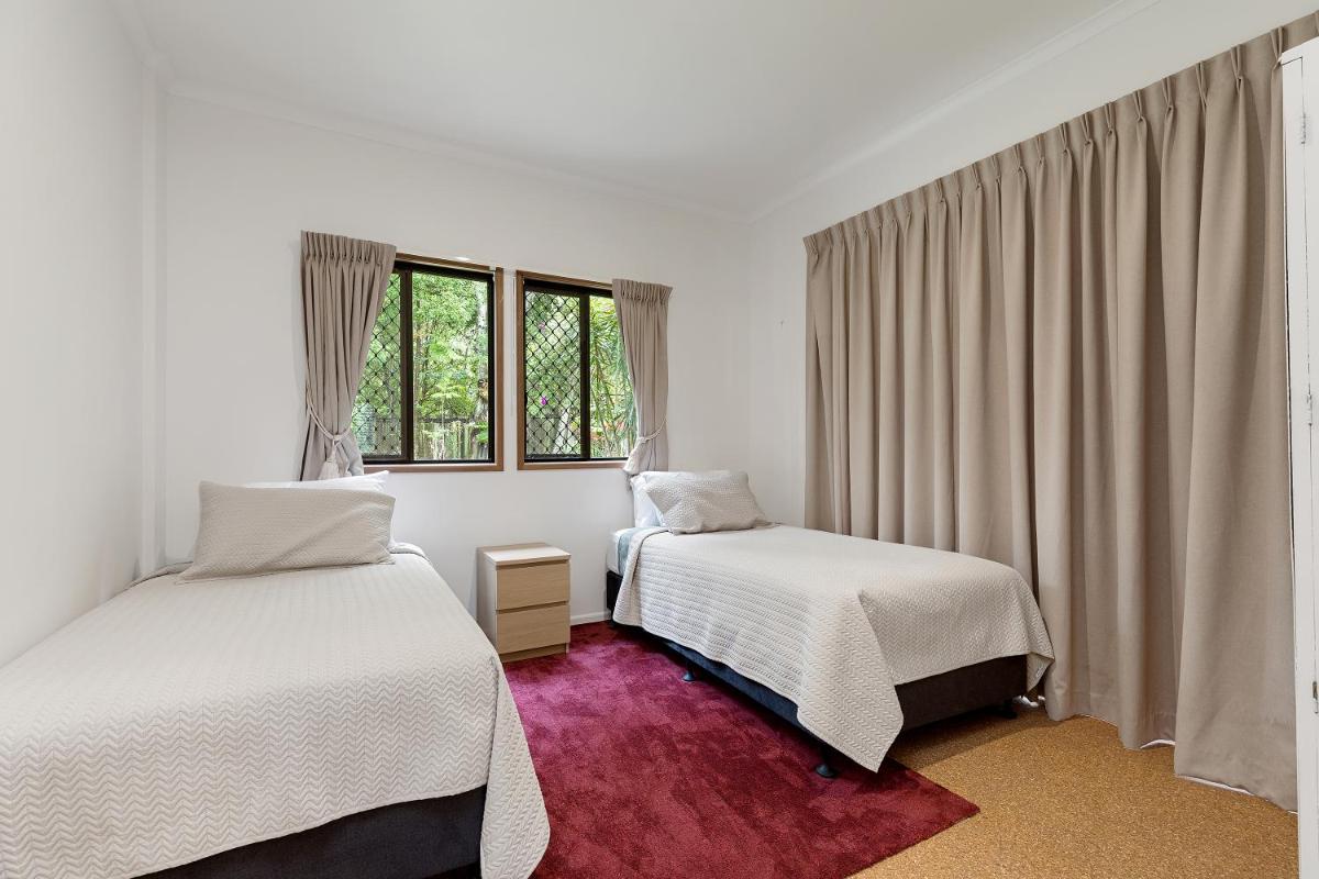 Serendipity Farm - Housity