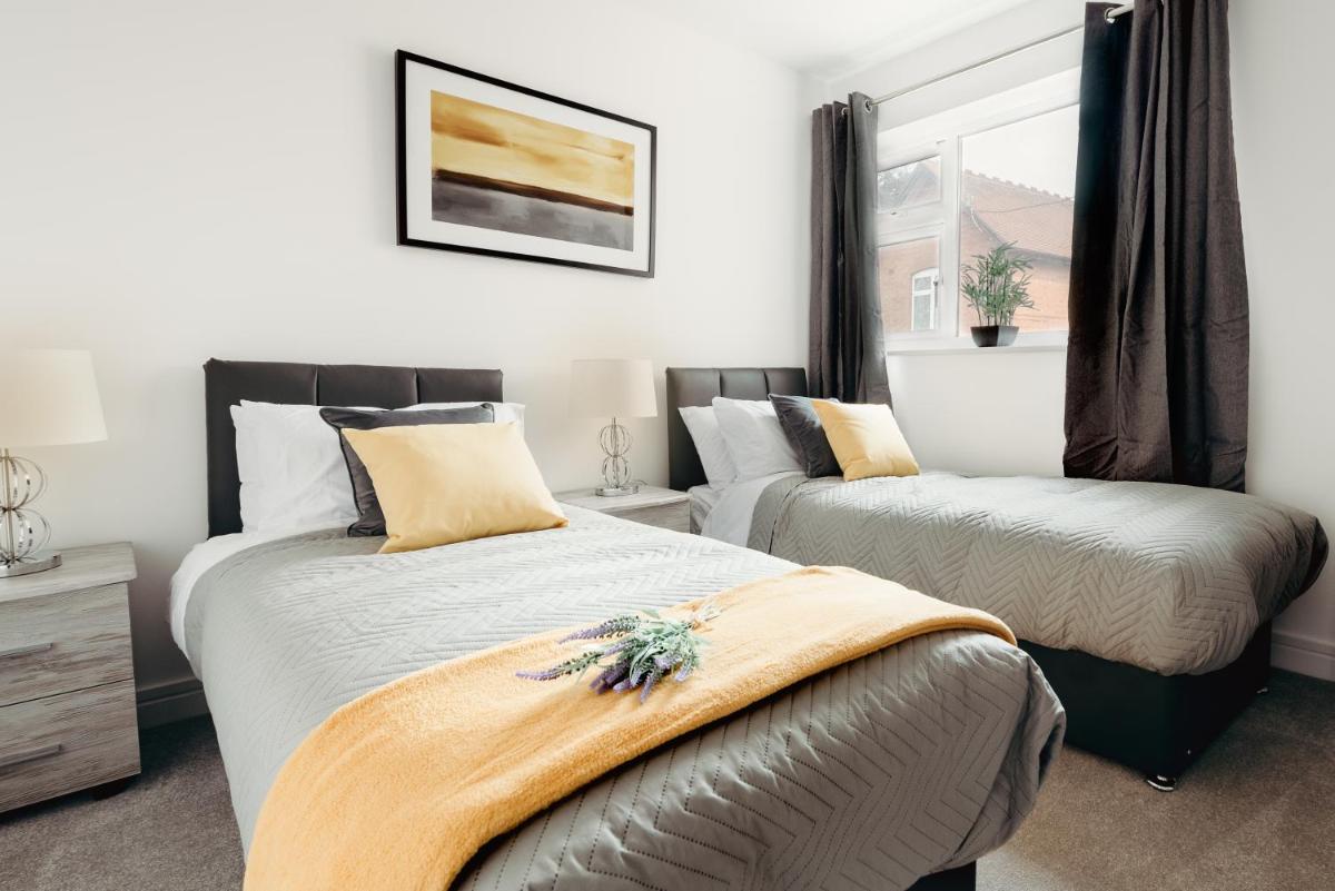 Arlan Apartments Comfort and Ease, Hinckley - Housity