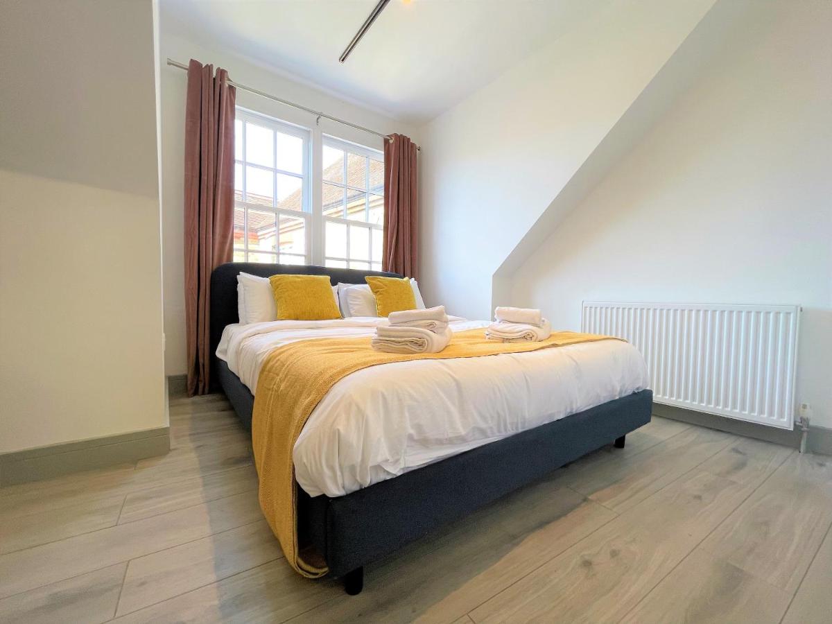The Fairway Apartment - Sandwich Central - By Goldex Coastal Breaks - Housity