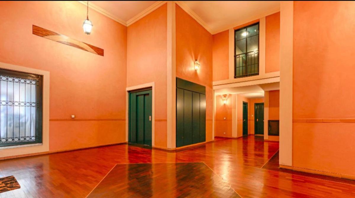 Bed and Breakfast Luxe Paris - Housity