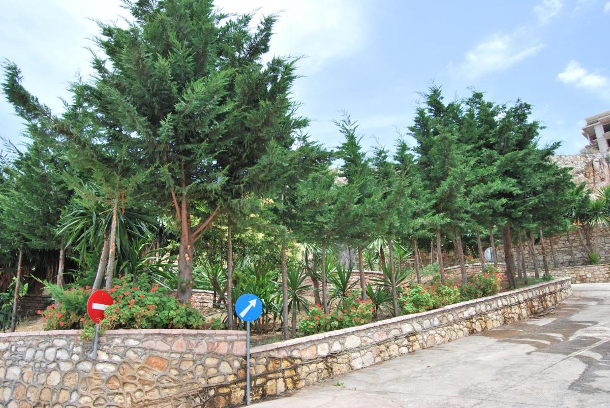 Hotel Panorama Sarande - Housity