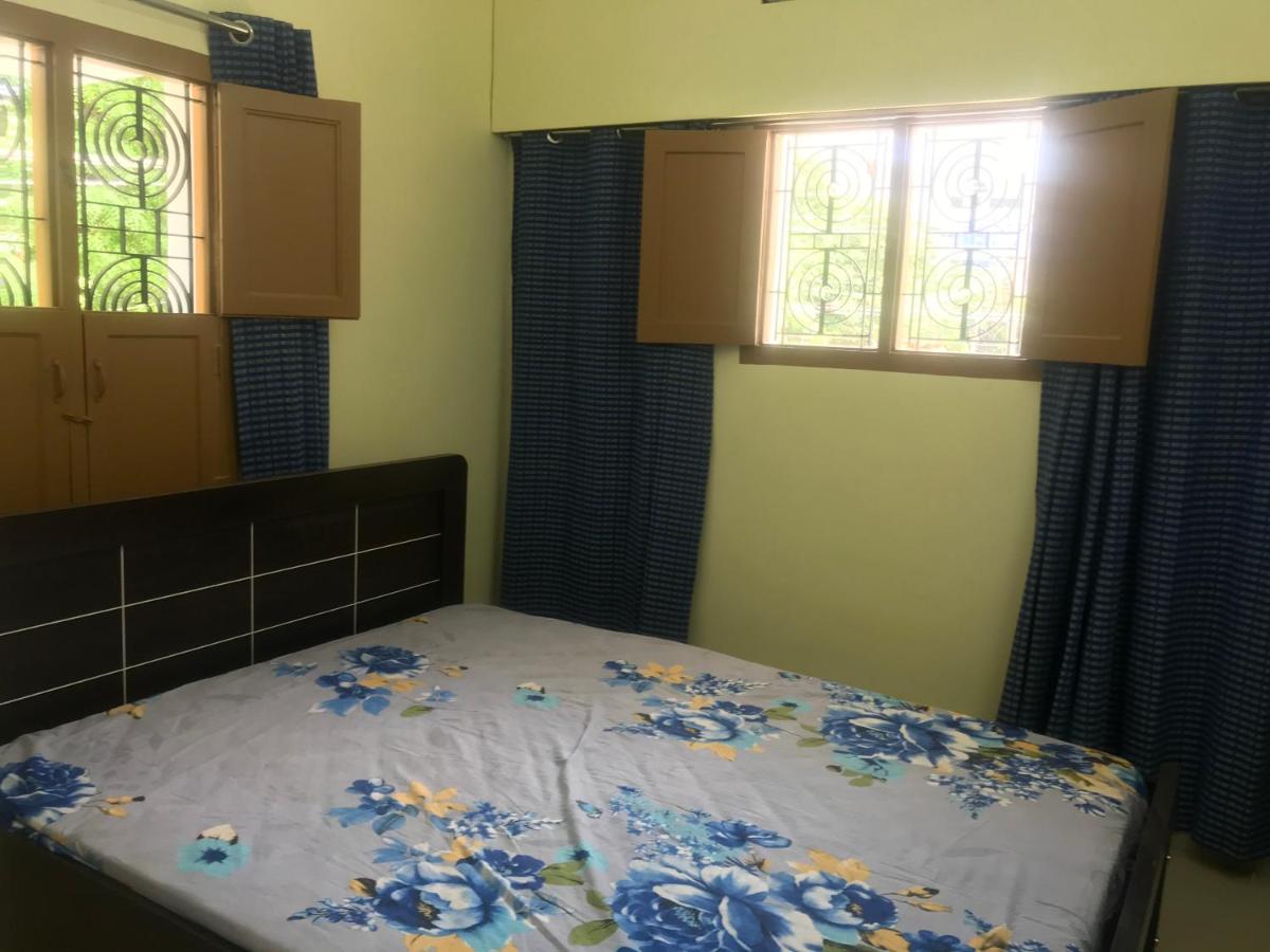 Menaka Bhavan - Housity