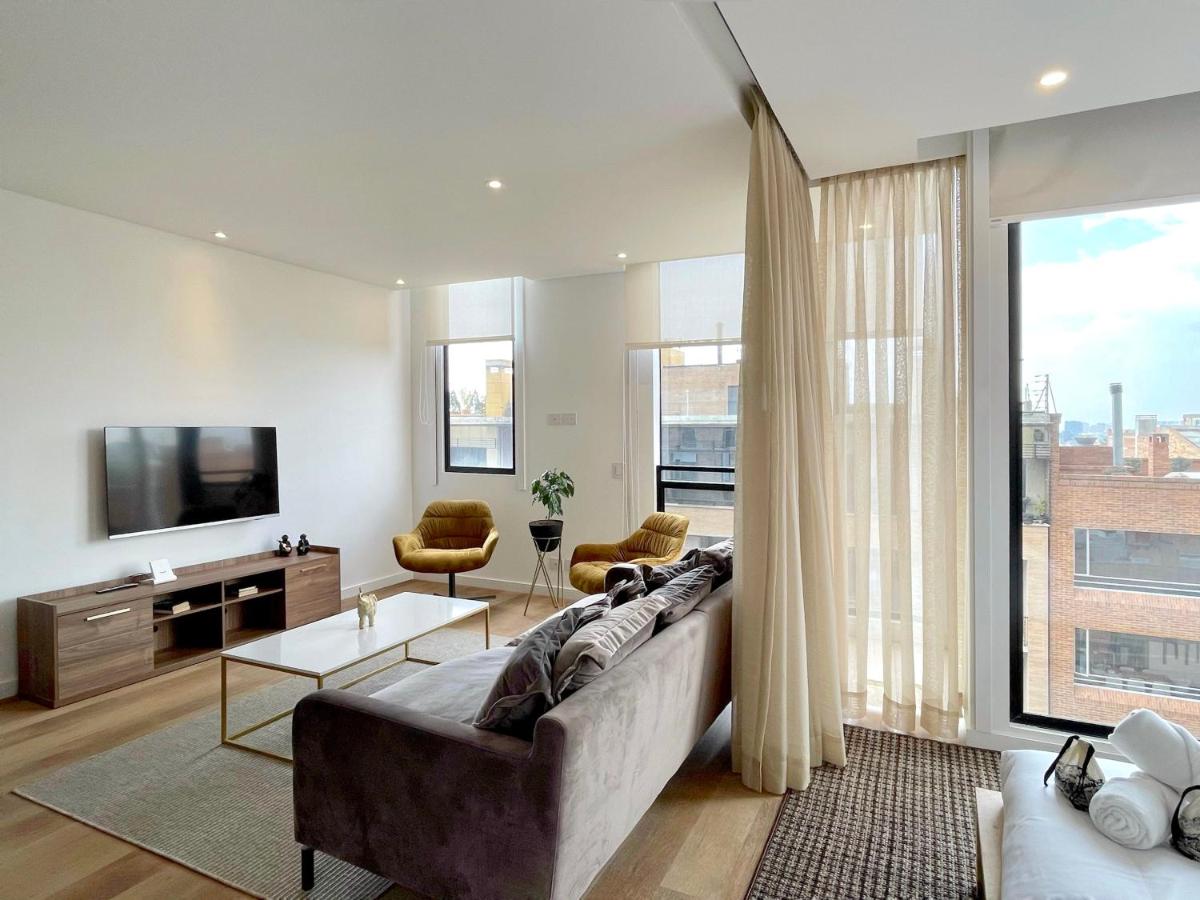 Amazing Penthouse Duplex with Private Terrace - Housity