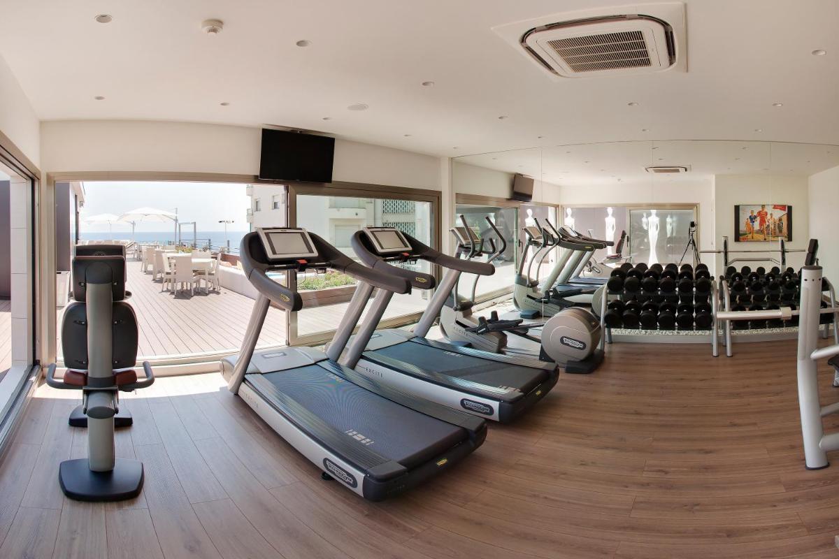 Gimnasio o instalaciones de fitness de Cosmopolita Hotel Boutique & Spa