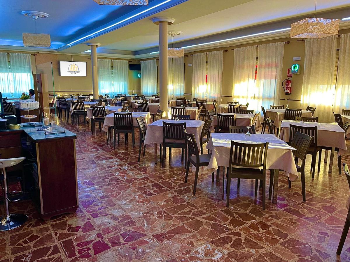 Hostal Torresmancha - Housity
