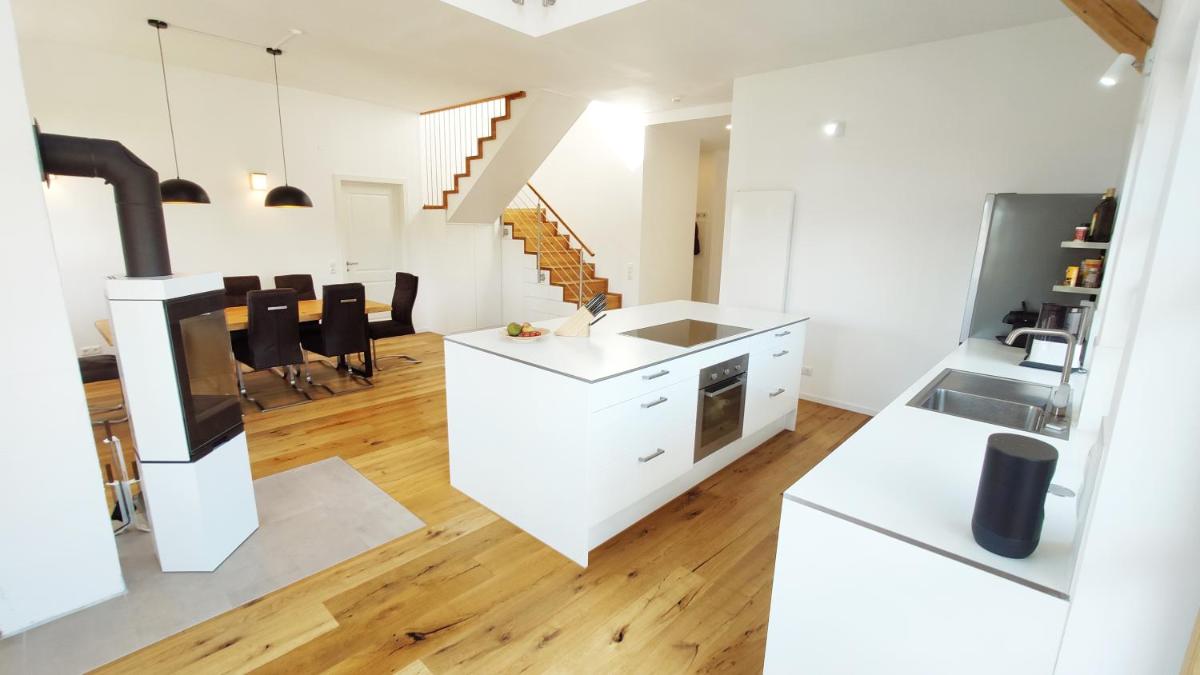 Suitetrails - Exklusive, sonnige Neubau Ferienwohnung mit dem Flair einer ehemaligen Scheune