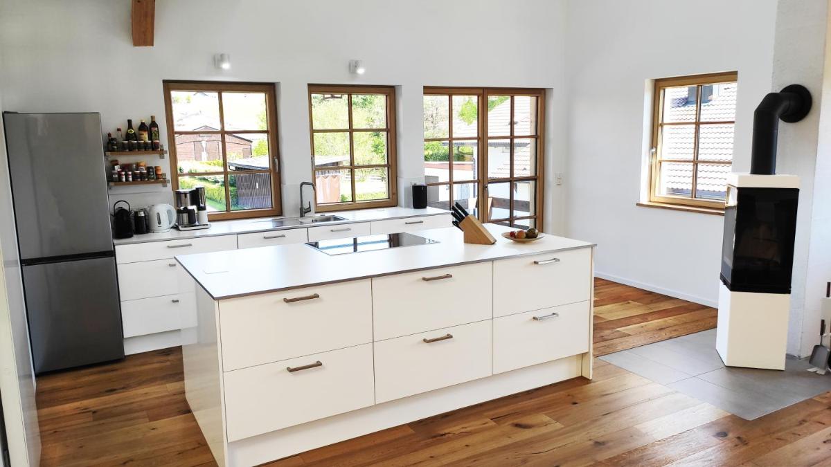 Suitetrails - Exklusive, sonnige Neubau Ferienwohnung mit dem Flair einer ehemaligen Scheune