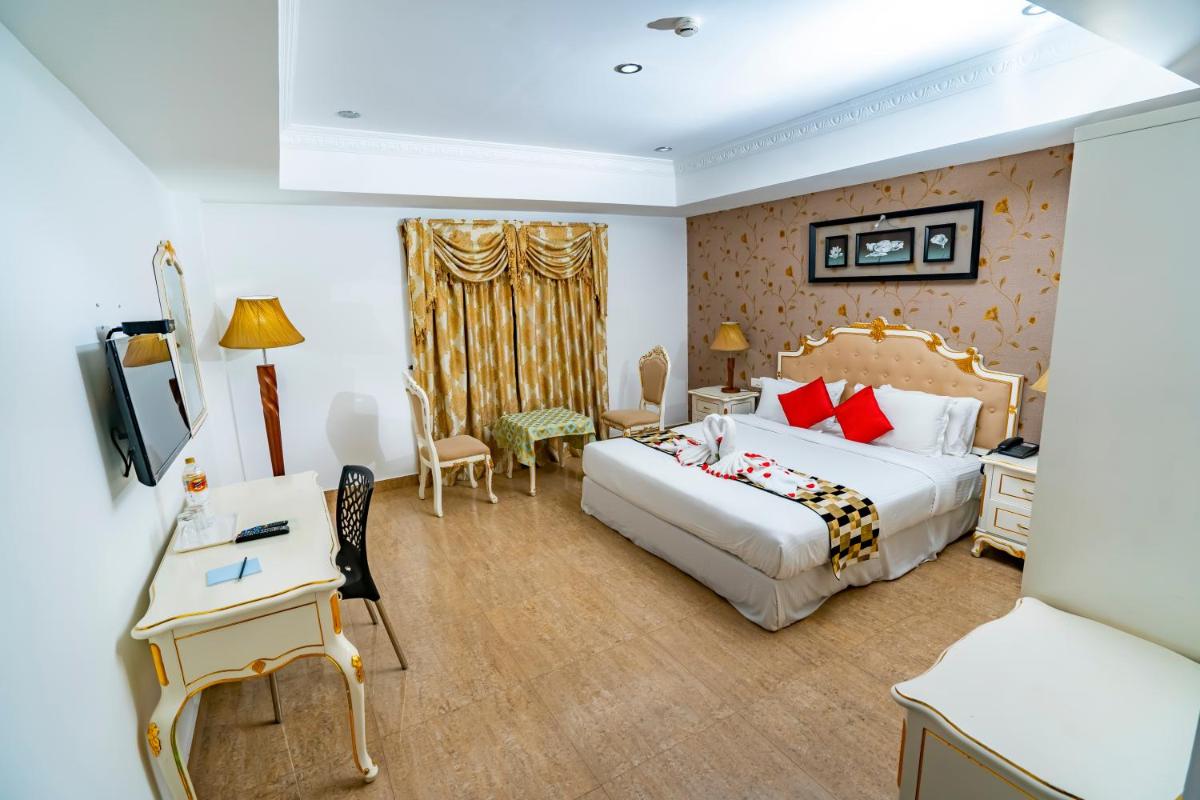 Hotel Sidhartha Chalakudy - Housity