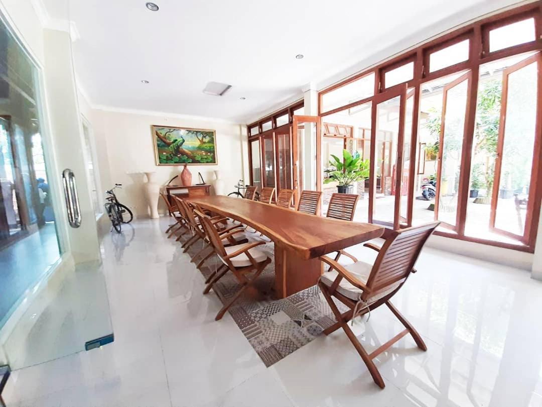 Djembar Inn - Housity