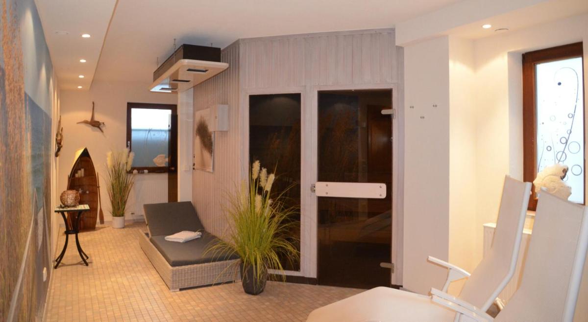 Hotel-Pension Breig Garni - Housity