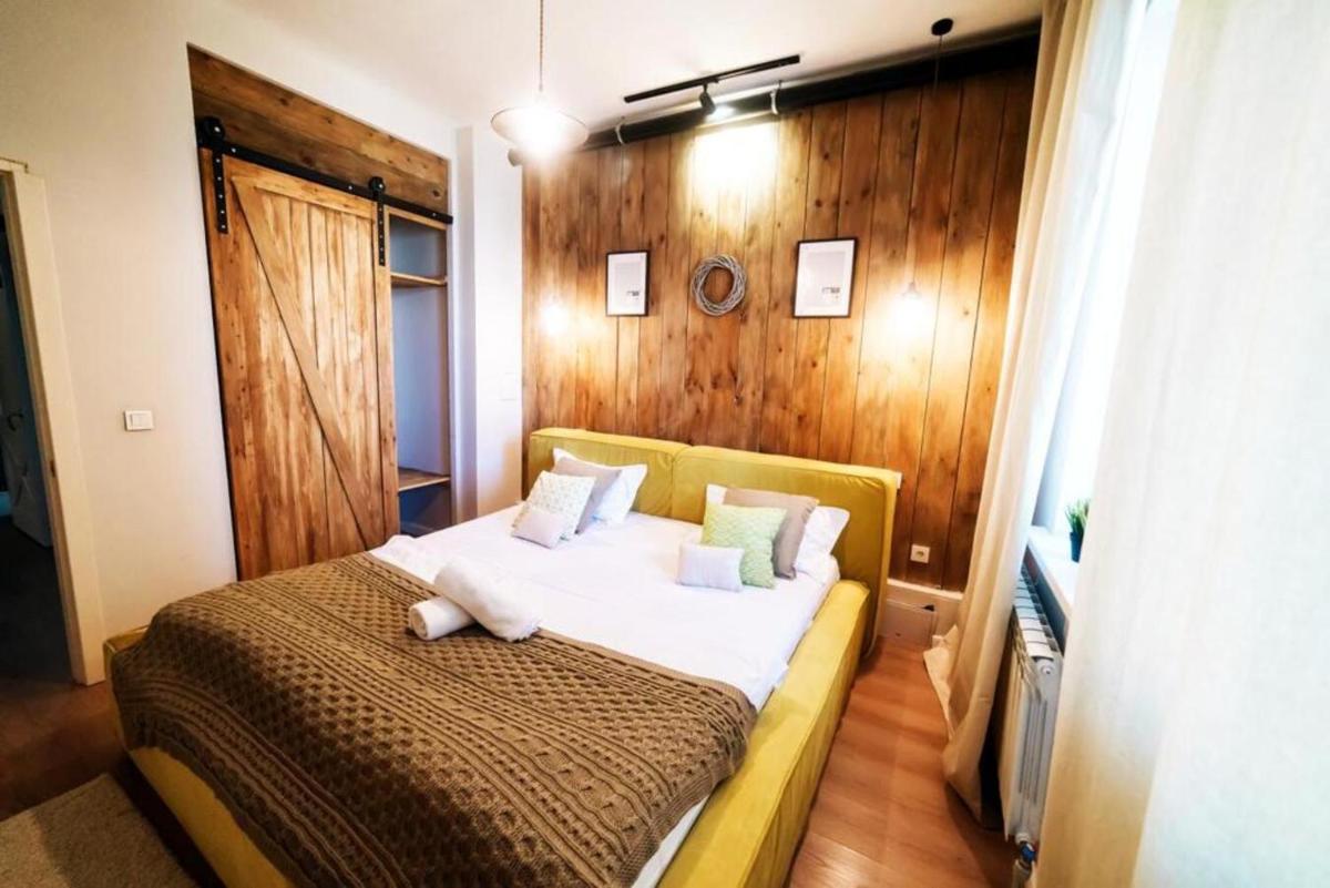 Hotel Manica Vavilon - Housity
