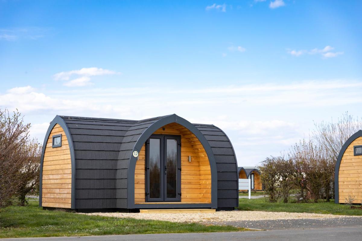 Camping Pods Trevella Holiday Park - Housity