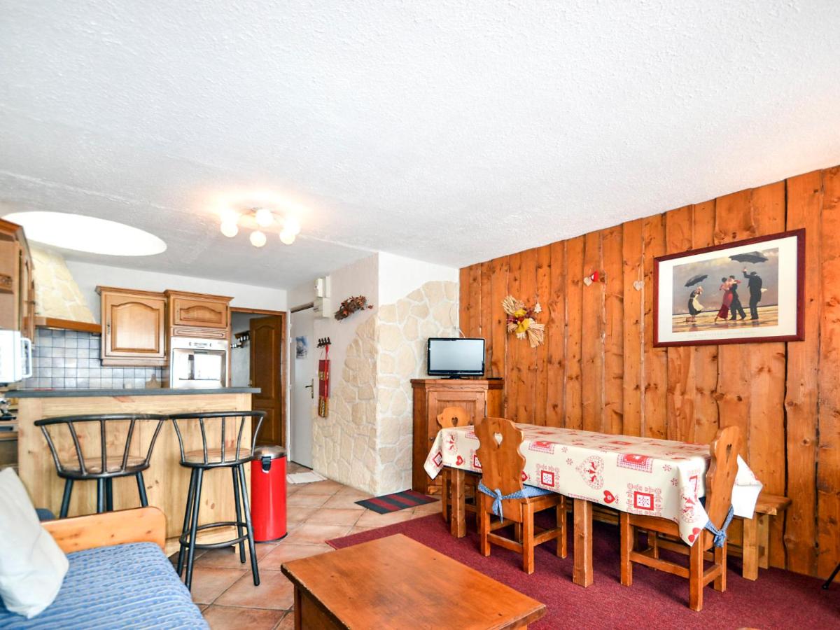 Apartment Plagne Centre 1 - LAP170 by Interhome - Housity