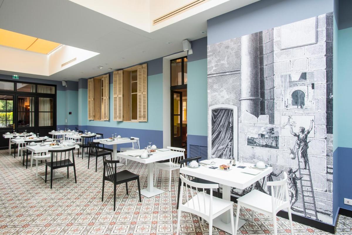 Restaurant ou autre lieu de restauration dans l'établissement Jules César Hotel & Spa Arles - MGallery Collection