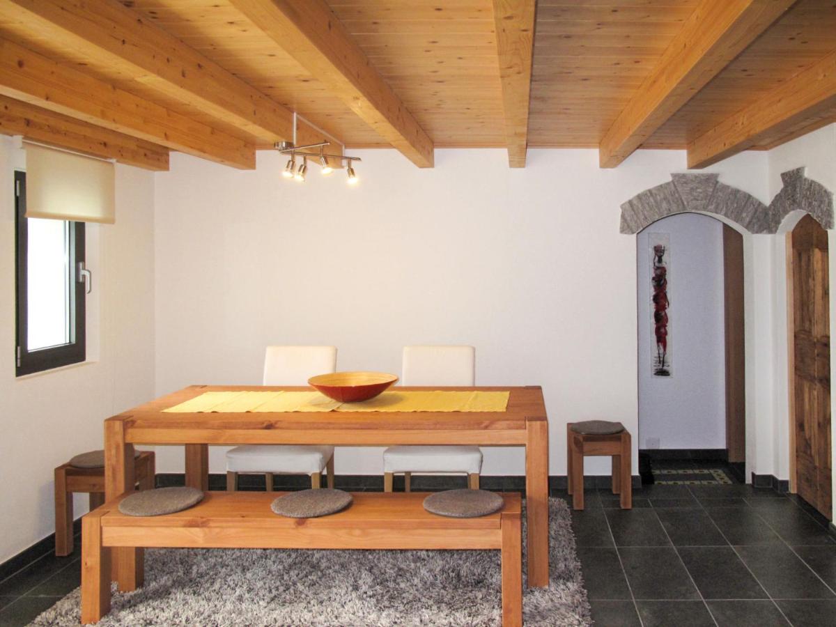 Holiday Home Rustico De Leoni by Interhome - Housity