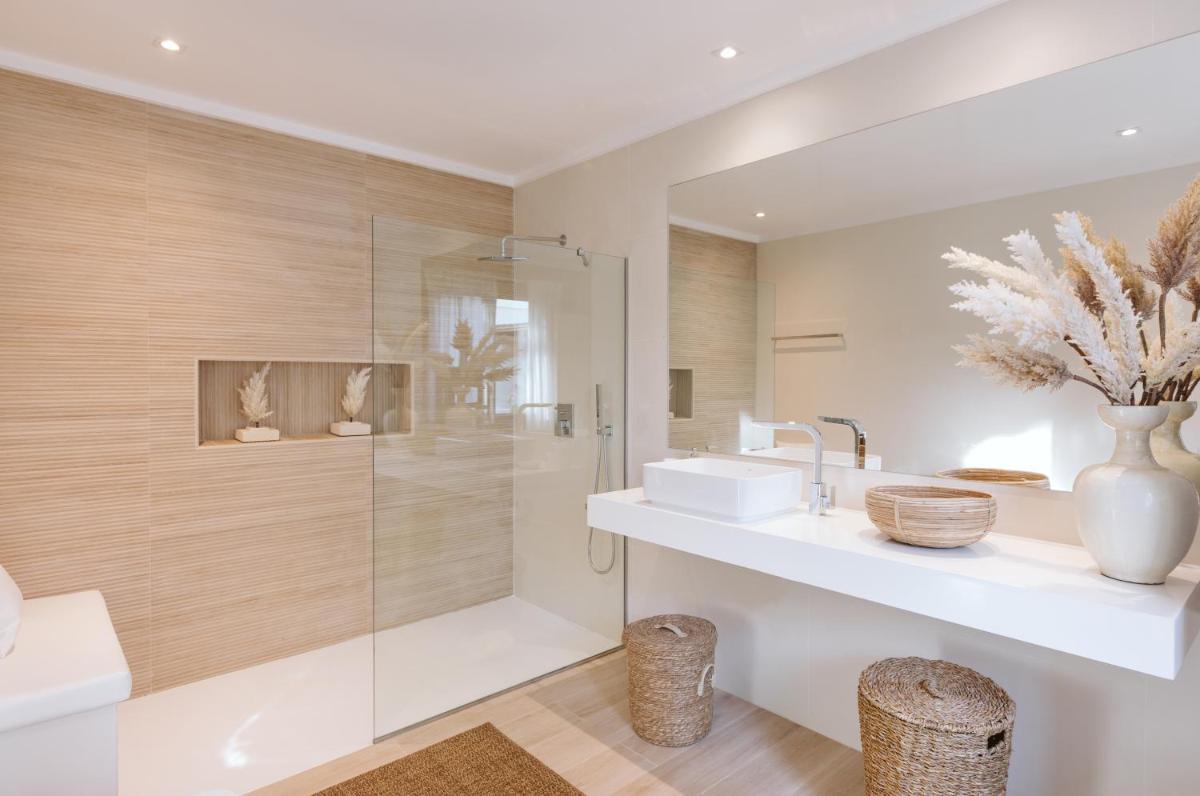 Villa Lily - Housity