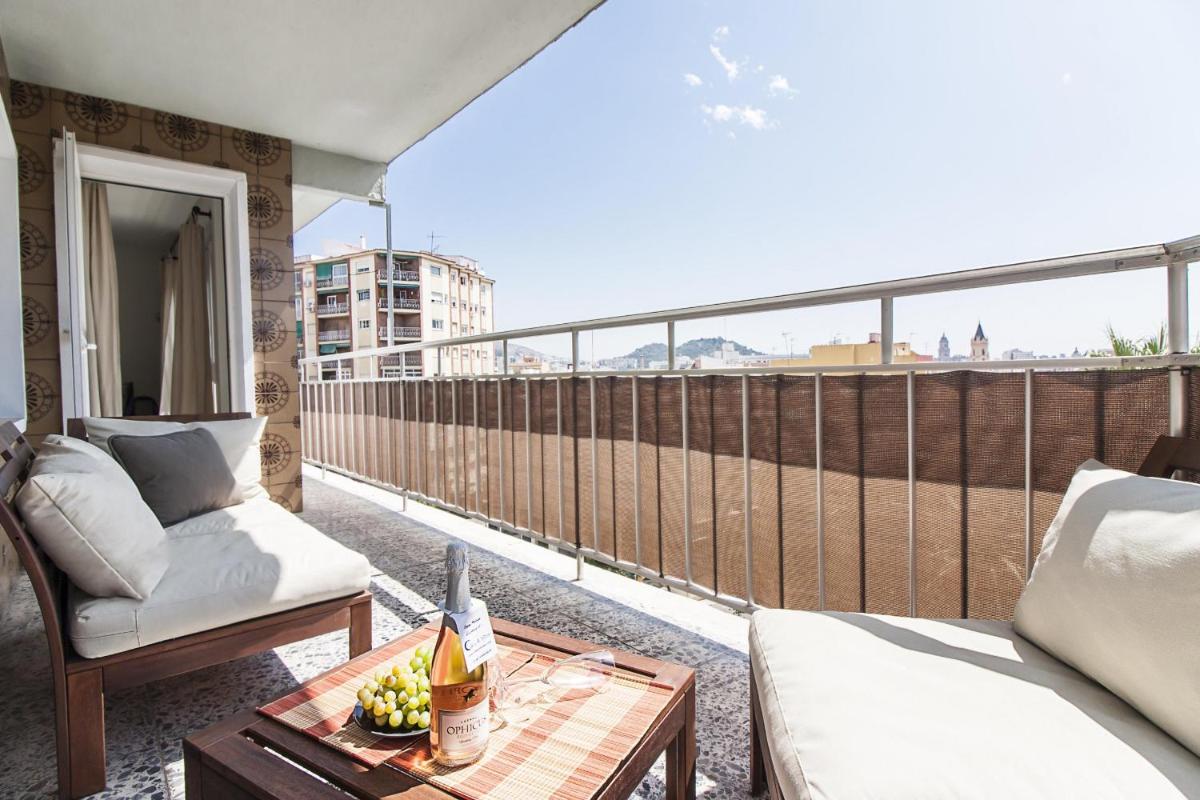 Sea & Wave Bailen by Bossh! Apartments - Housity