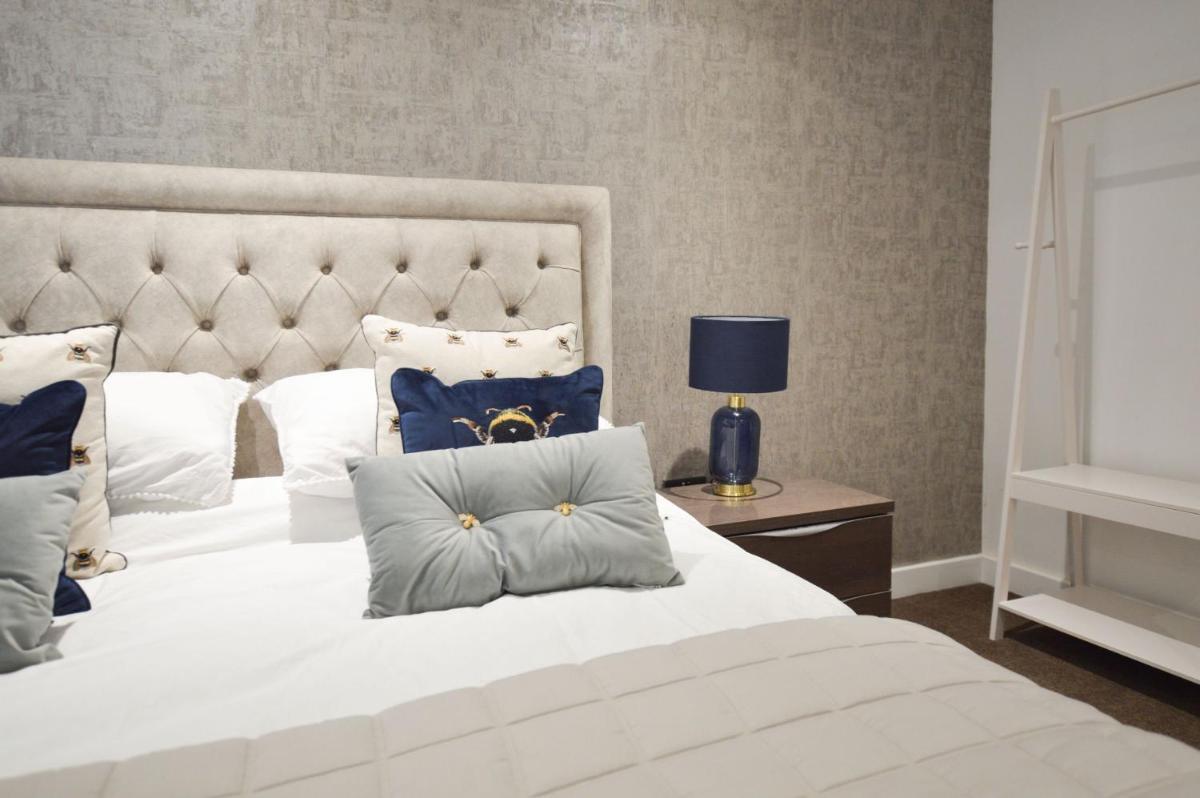 Trevose Penthouse - Housity