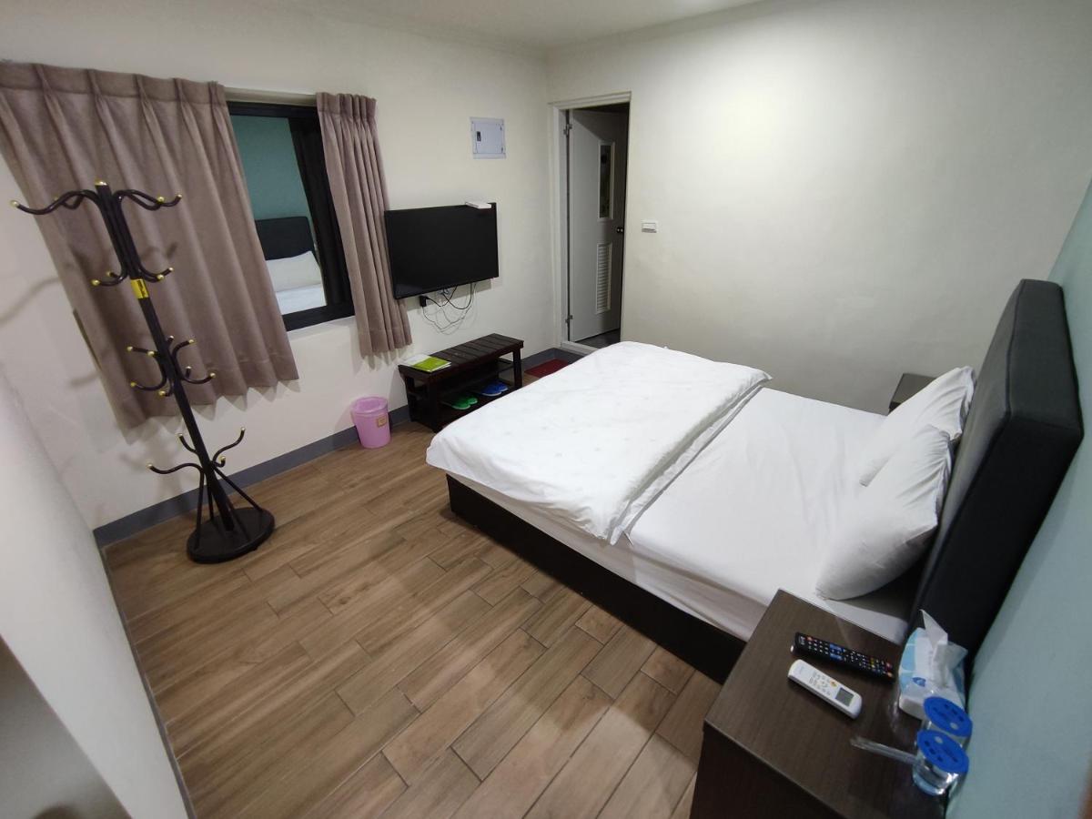 Suitetrails - 莒光英雄館民宿 B&b
