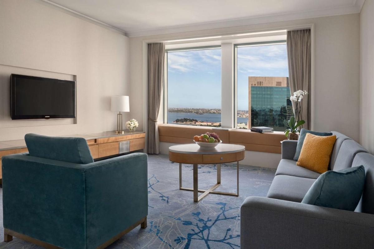 Shangri-La Sydney - Housity