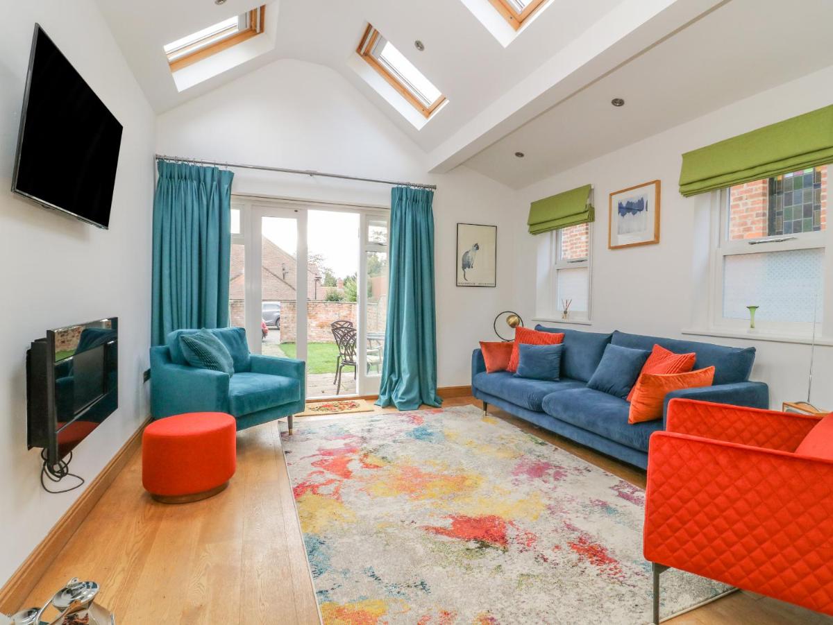 19 High Street - Housity