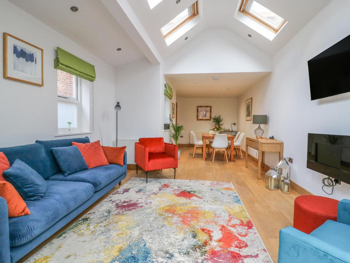 19 High Street - Housity