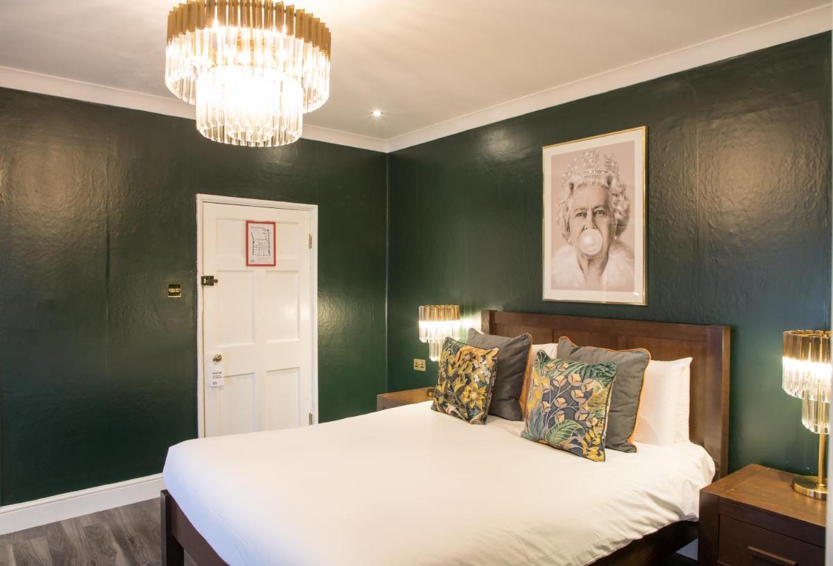 The Eton Mess Boutique Hotel - Housity