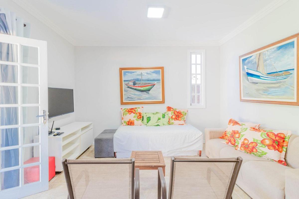 GB94 Maravilhosa Casa c/ Churrasqueira em Guarajuba - Housity
