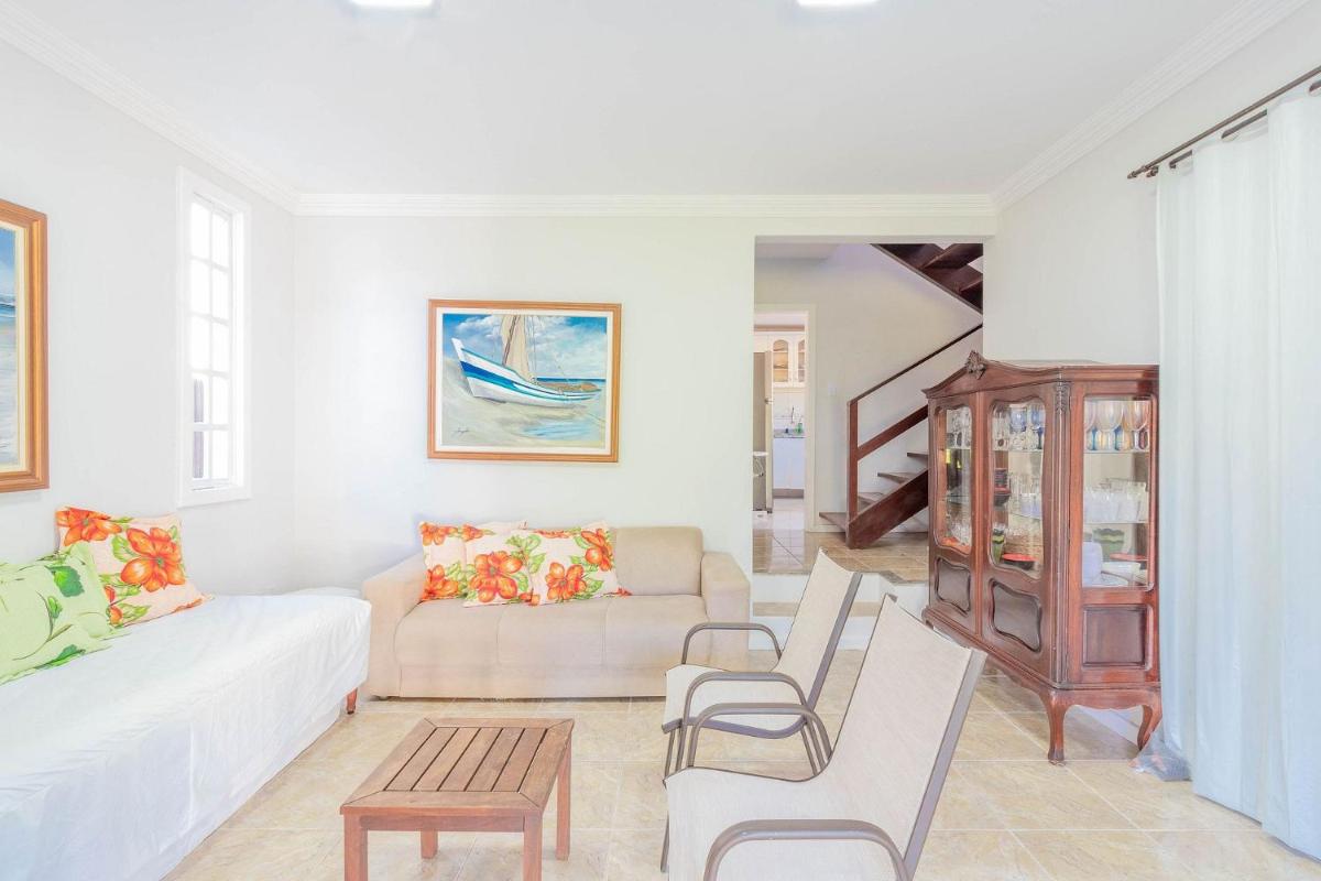 GB94 Maravilhosa Casa c/ Churrasqueira em Guarajuba - Housity