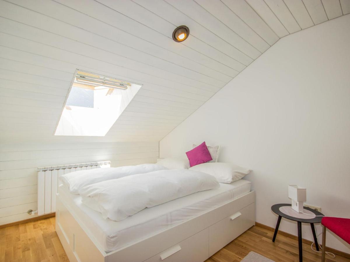 Apartment Charming Home-Inn - Housity