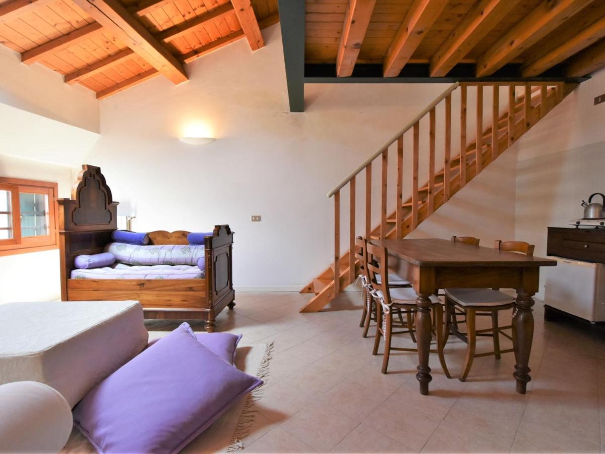 Apartment Loft Este by Interhome - Housity