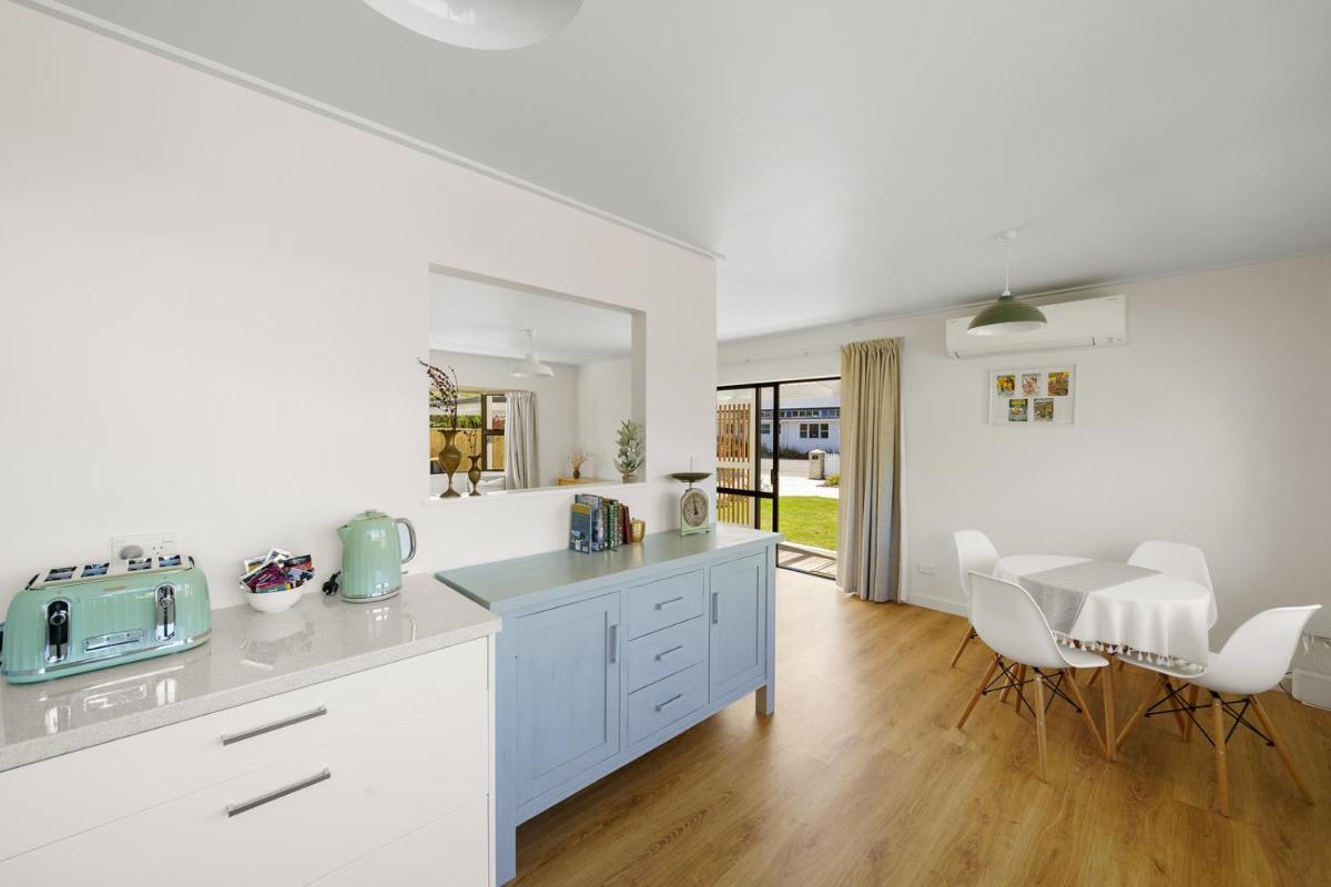 Greytown Getaway - Greytown Holiday Home - Housity