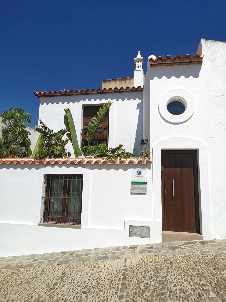 Casa Rural Albireo rebosante de luz y naturaleza - Housity