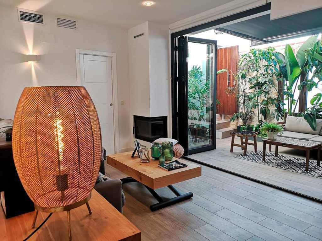 Casa Rural Albireo rebosante de luz y naturaleza - Housity