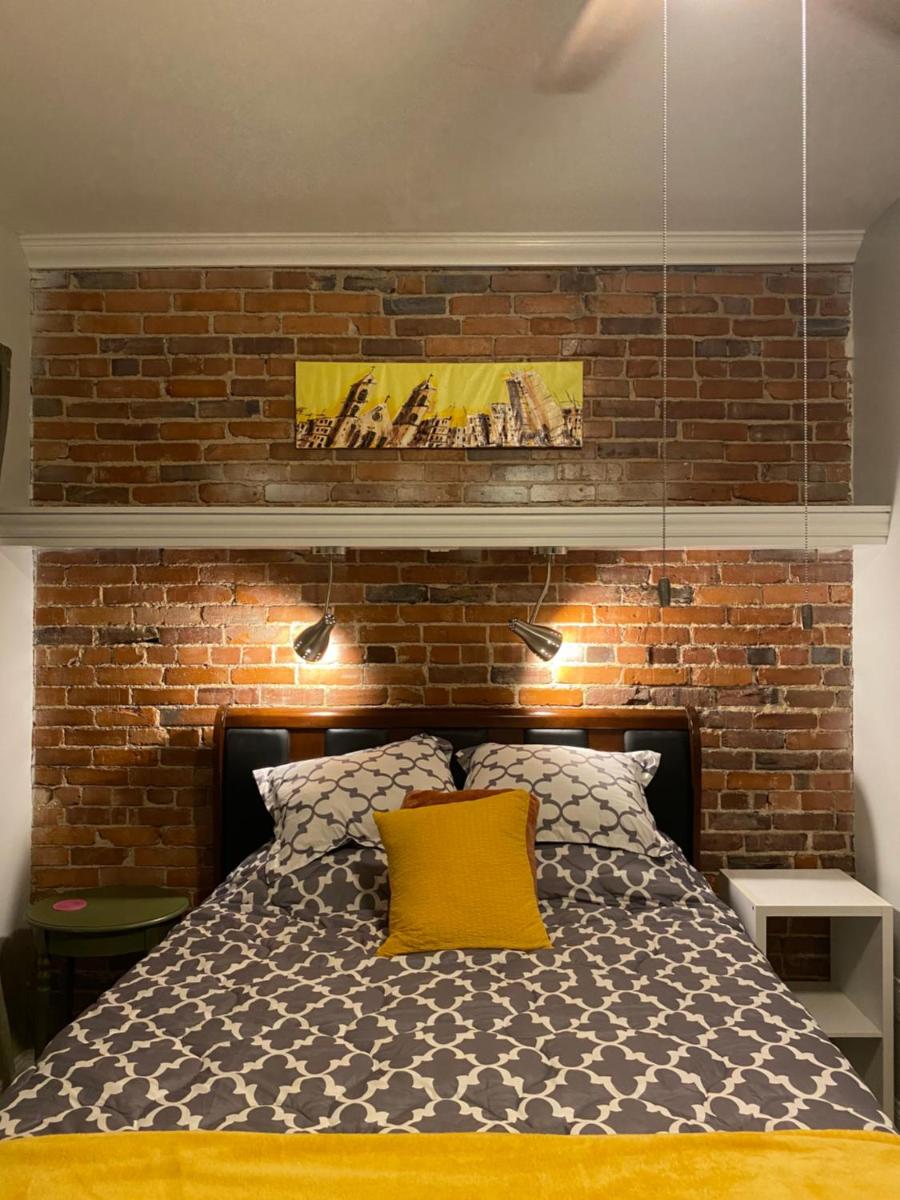 Northside Victorian Bed & Bagels - Housity