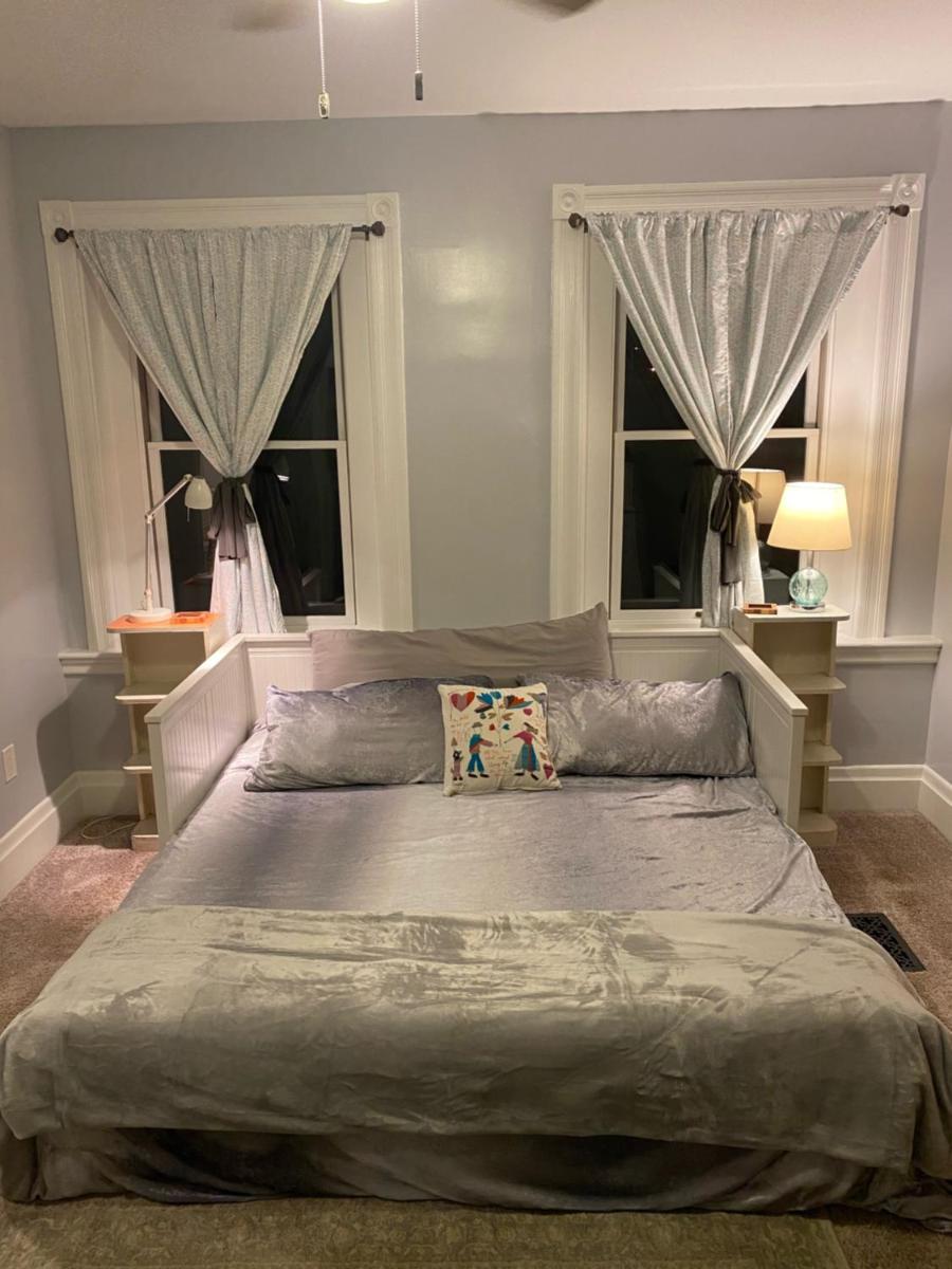 Northside Victorian Bed & Bagels - Housity