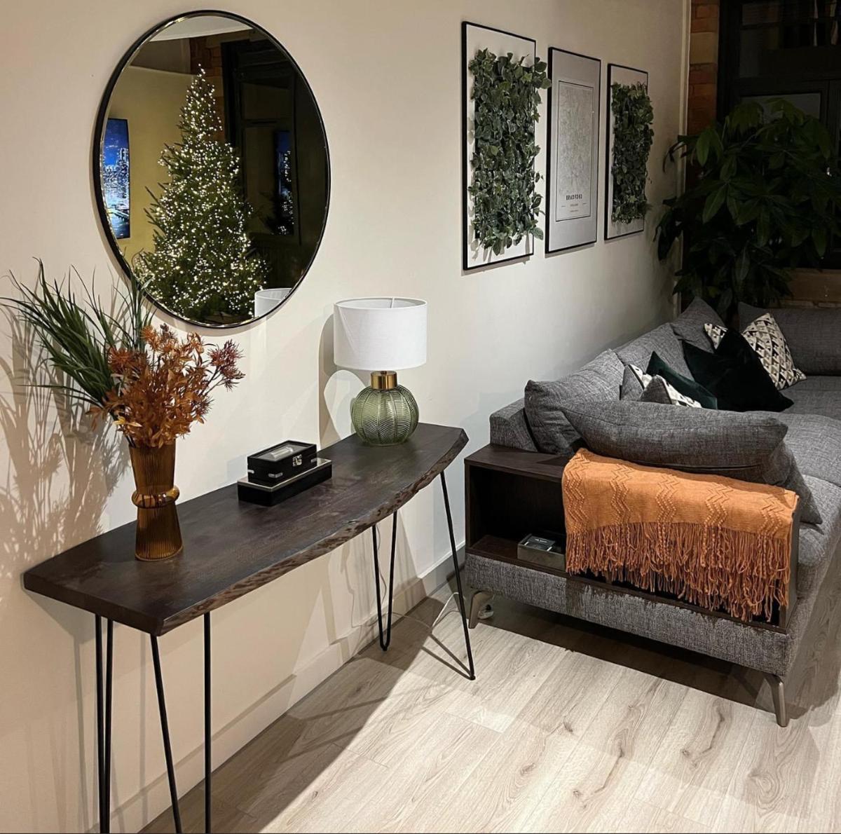 EXCLUSIVE and MODERN - Bradford City Centre- 85