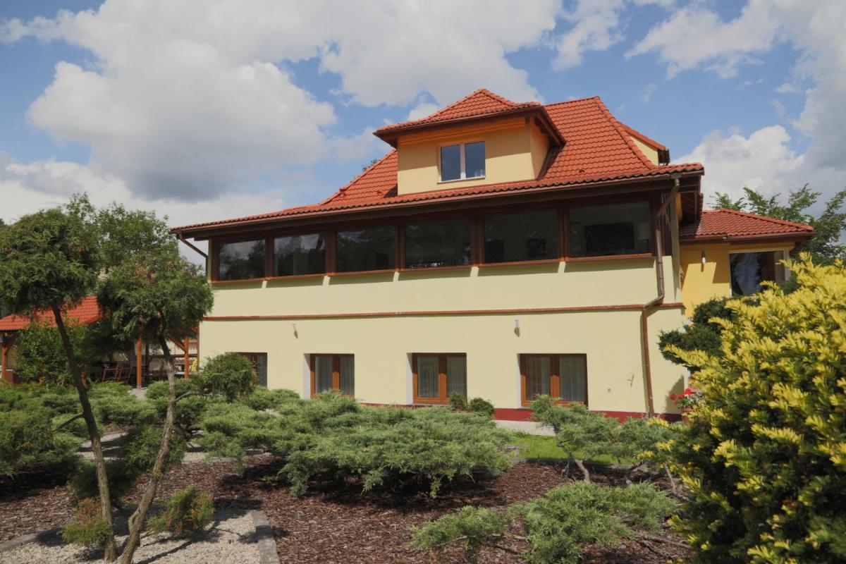 Suitetrails - WIlla Maksymilian Bed and Breakfast