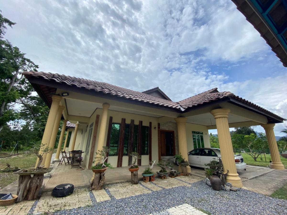 Suitetrails - RIVER VALLEY HOMESTAY