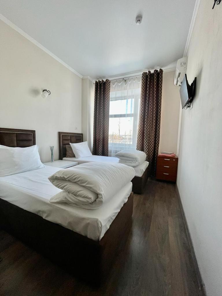 Hotel Prestige - Housity