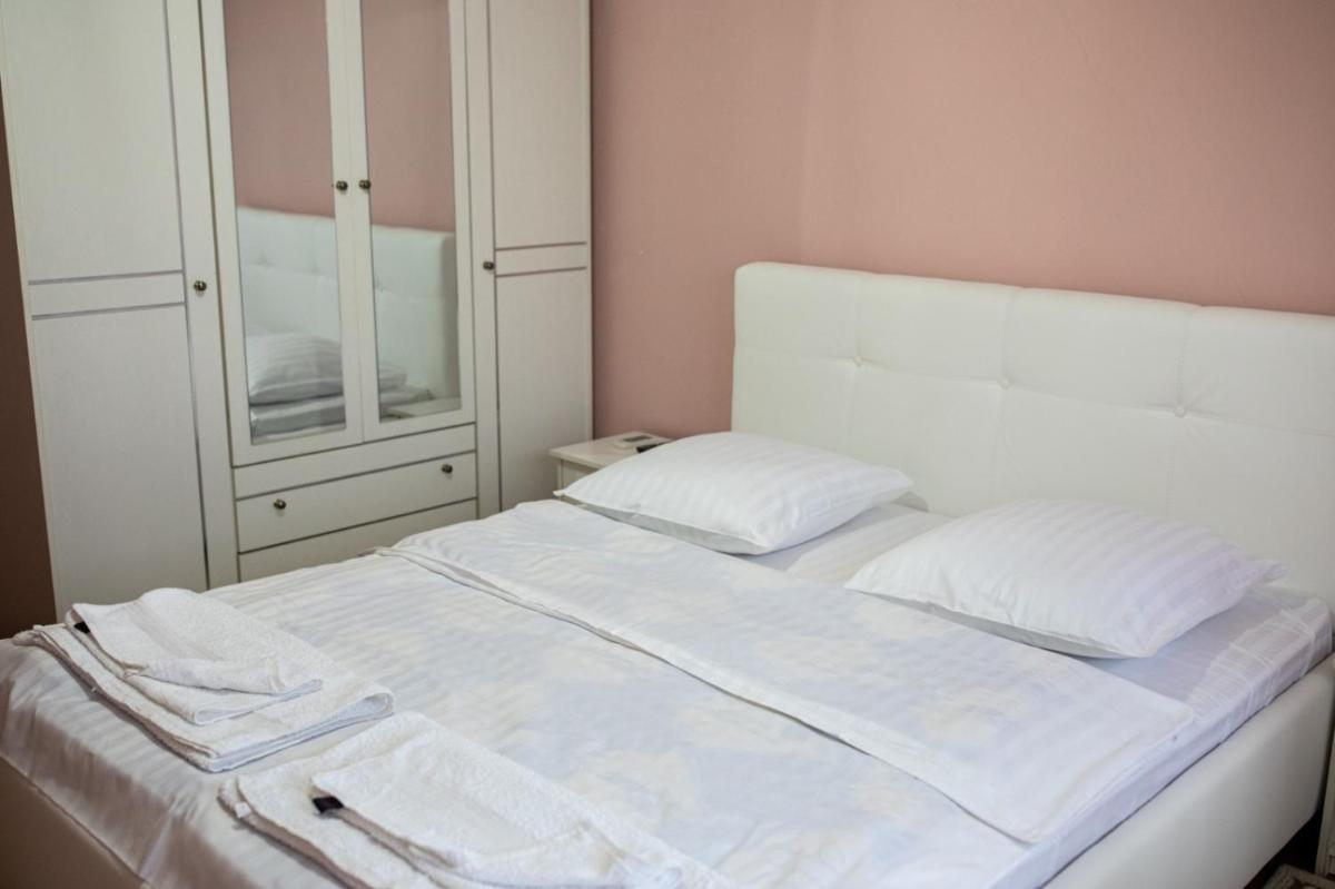 C Central Apartament - Housity