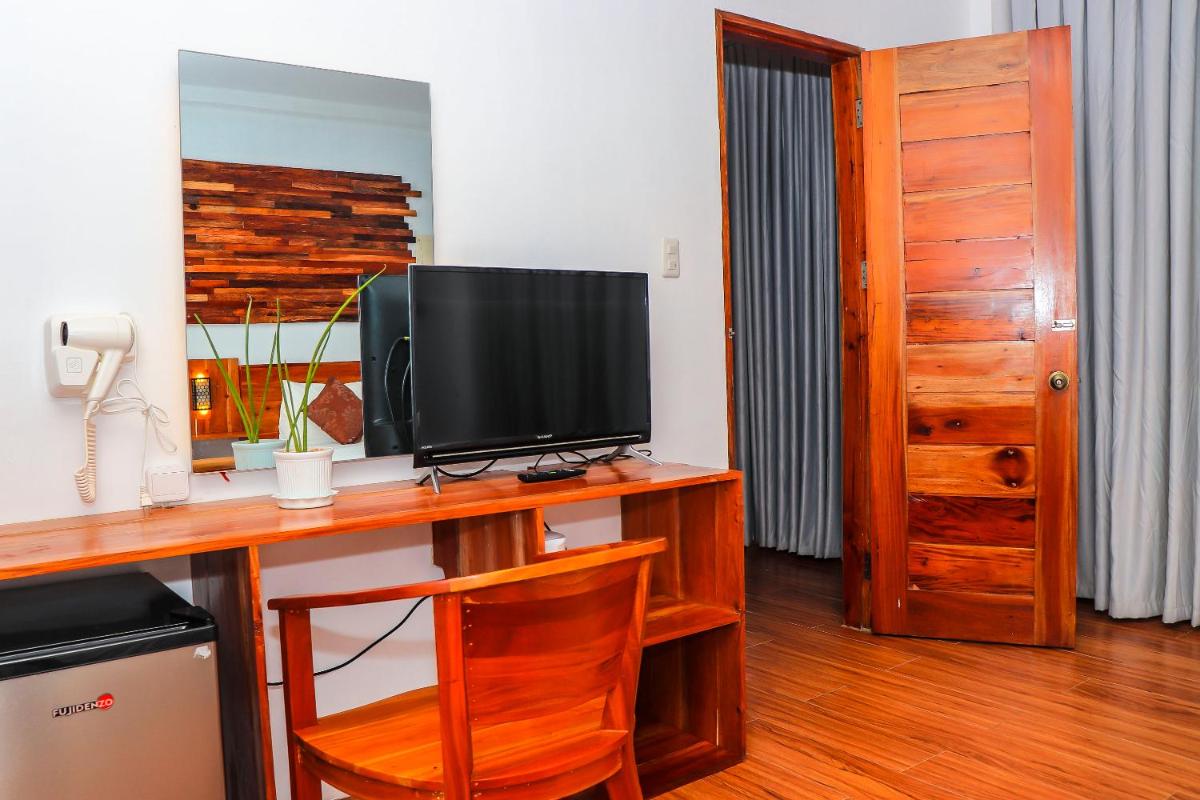 Ananda Resort - Housity