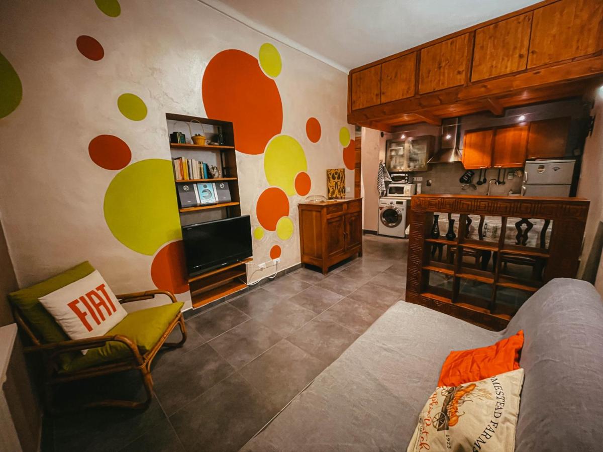 Quattrozerotre - Housity