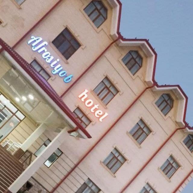 ROYAL AFROSIYOB - Housity